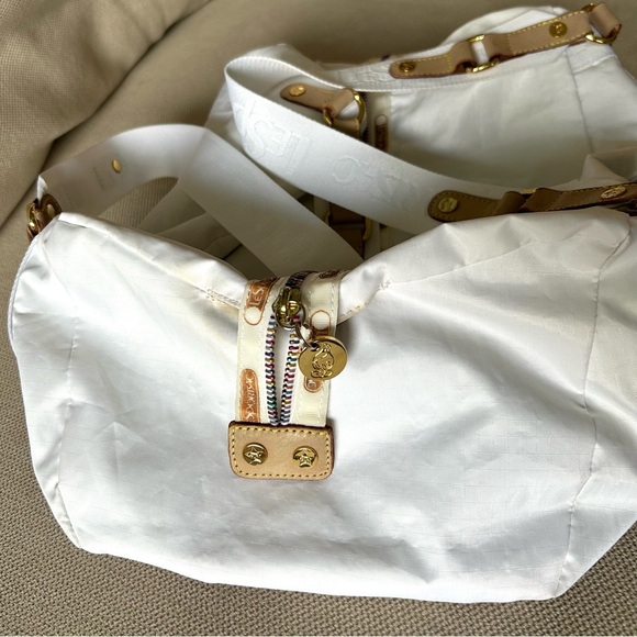 LeSportsac x Tokidoki Gioco White Duffle - Picture 5 of 12